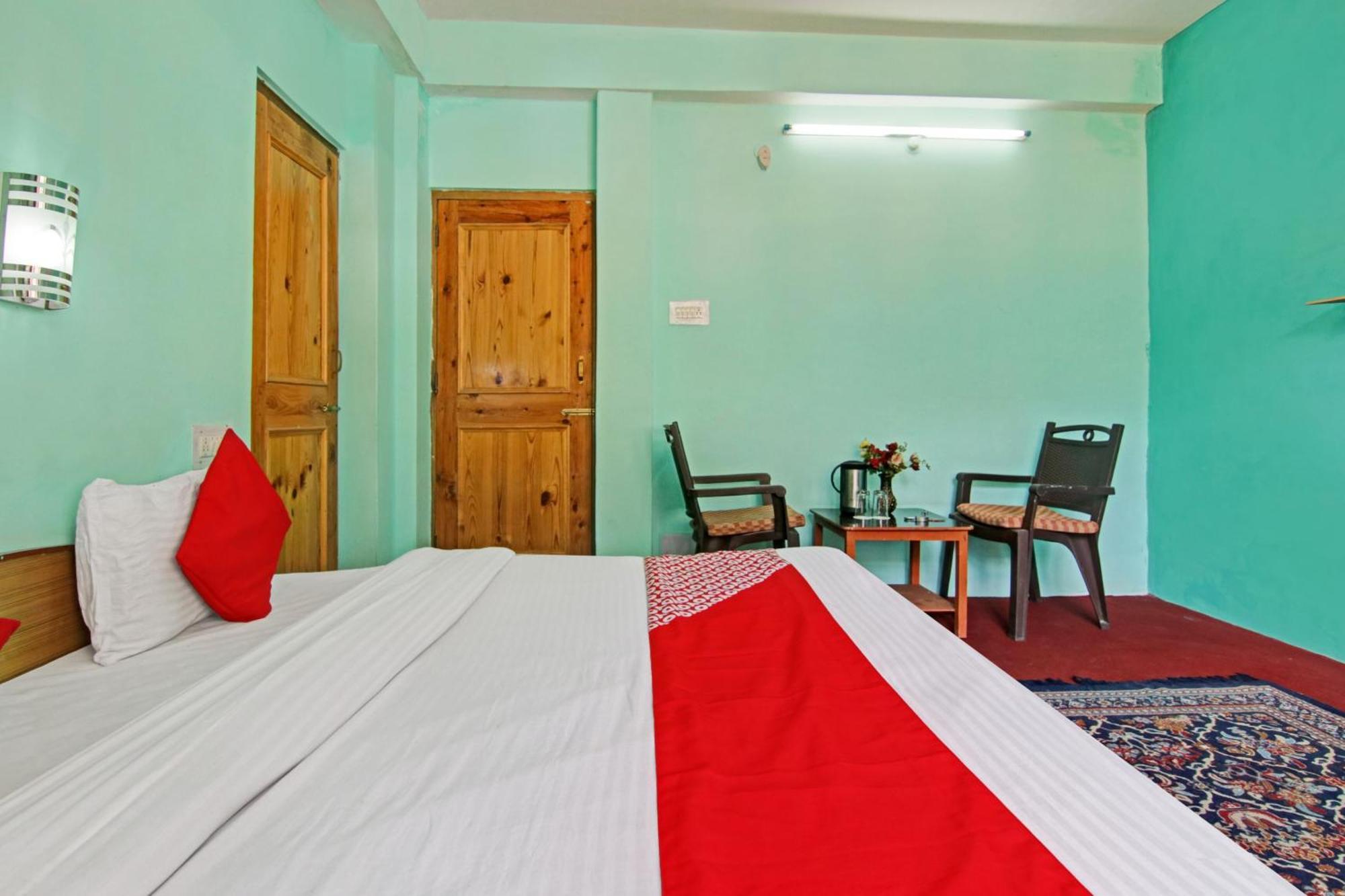Hotel O Keylong Inn Manāli エクステリア 写真